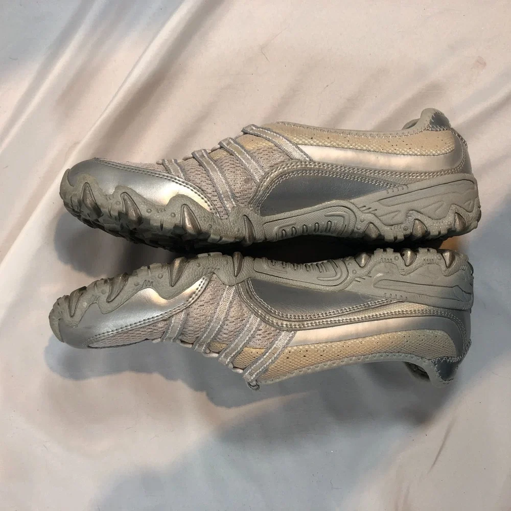 Skechers Bikers Step-Up SN21213 Slip On Leather Silver Shoes Womens US 8 EU 39‎